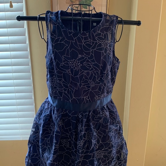 Heidi Weisel Navy Floral Dress - Picture 2 of 5